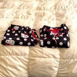 Hello Kitty Pajama Set